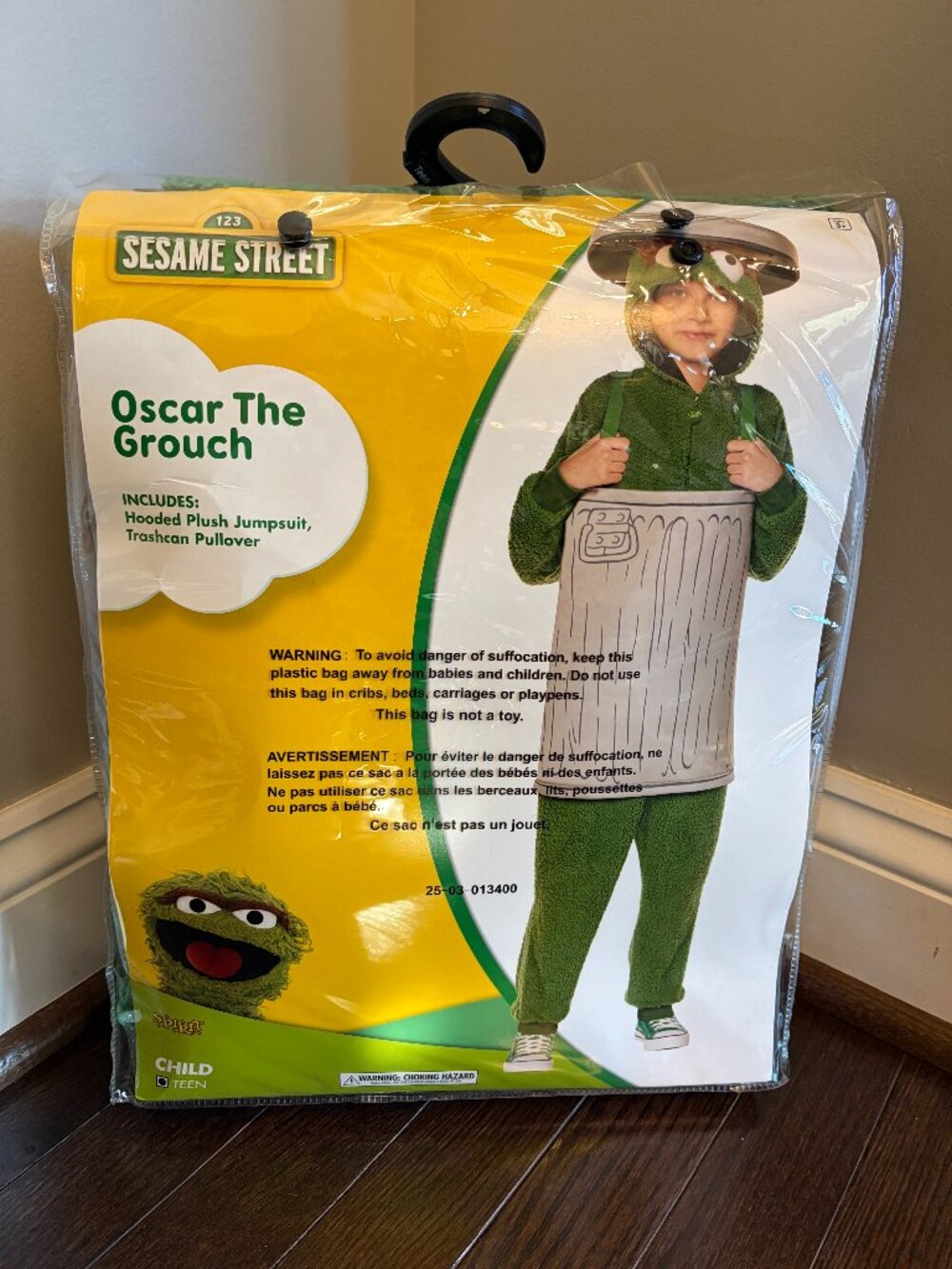 Spirit Halloween Oscar the Grouch Costume for Tween/Teen